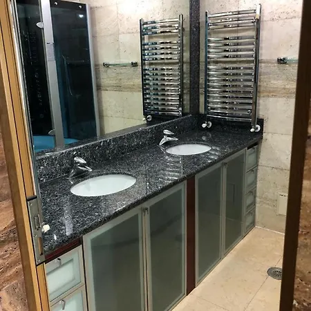 3 Faleza Nord Apartment Constanta